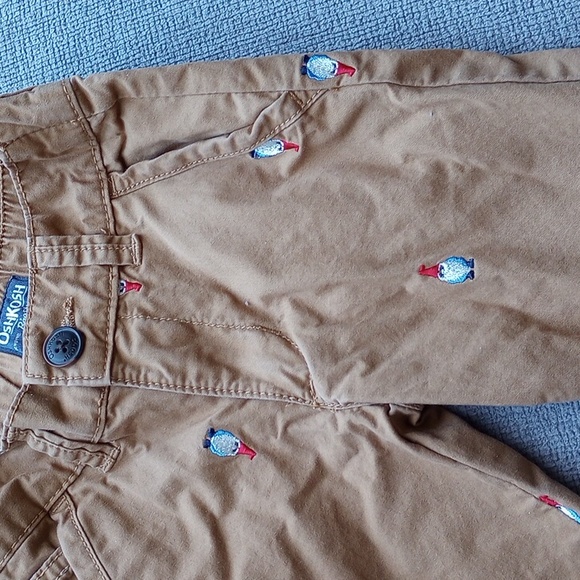 Adorable Gnome Embroidered OshKosh Khaki Pants - Picture 1 of 4